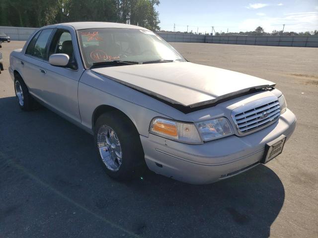 FORD CROWN VICT 2003 with VIN 2FAFP74W33X140259 - Photo from auction