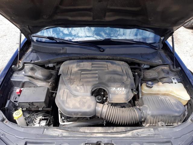 Photo 7 from auction – 2019 CHRYSLER 300 S with VIN 2C3CCABG4KH548445