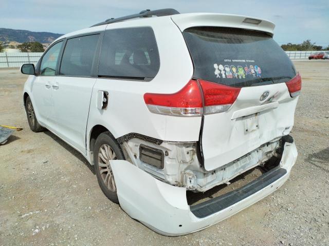 Photo 3 from auction – 2012 TOYOTA SIENNA XLE with VIN 5TDYK3DCXCS205202