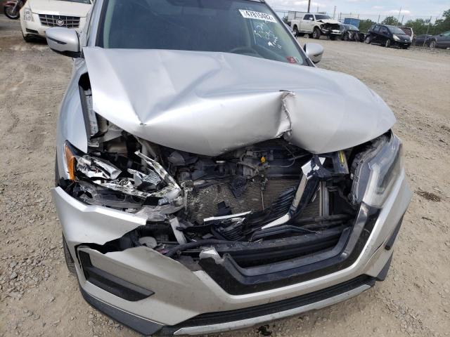 Photo 9 from auction – 2017 NISSAN ROGUE S with VIN KNMAT2MV0HP532669