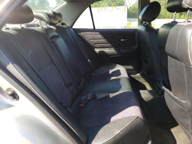 Photo 6 from auction – 2002 LEXUS IS 300 with VIN JTHBD192420059495