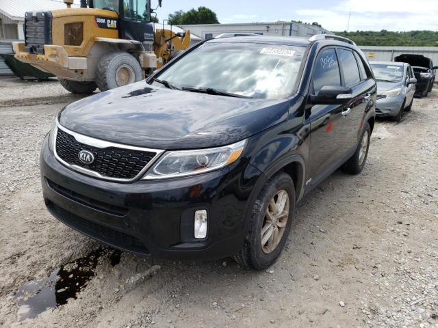 Photo 2 from auction – 2015 KIA SORENTO LX with VIN 5XYKTCA69FG571381