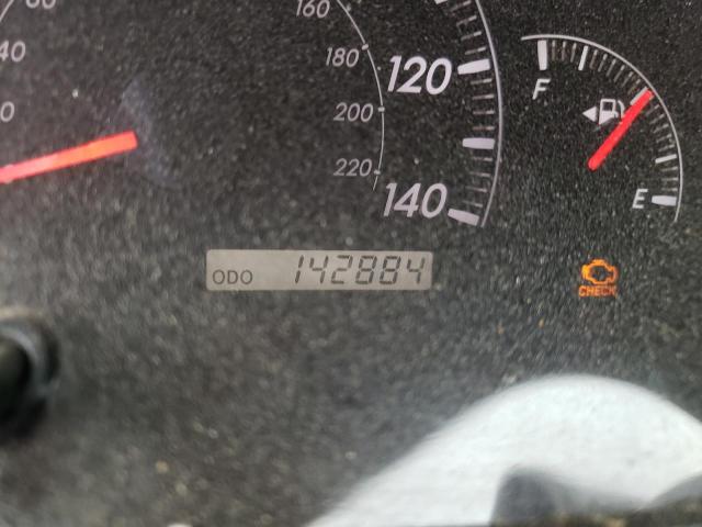 Photo 8 from auction – 2005 TOYOTA CAMRY LE with VIN 4T1BE30K45U517469
