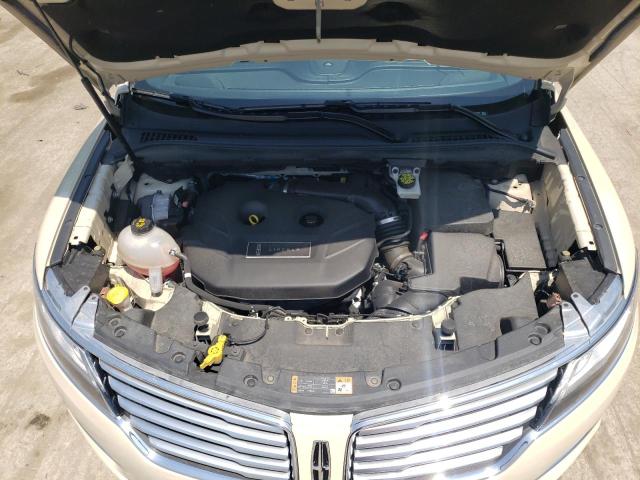 Photo 7 from auction – 2018 LINCOLN MKC SELECT with VIN 5LMCJ2D93JUL13688