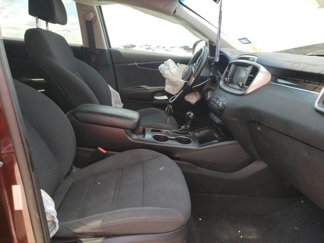 Photo 5 from auction – 2017 KIA SORENTO LX with VIN 5XYPG4A35HG259079