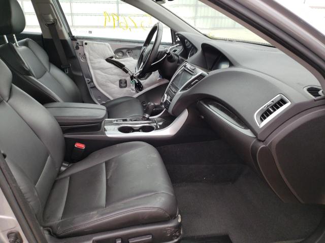Photo 5 from auction – 2018 ACURA TLX with VIN 19UUB1F31JA001366