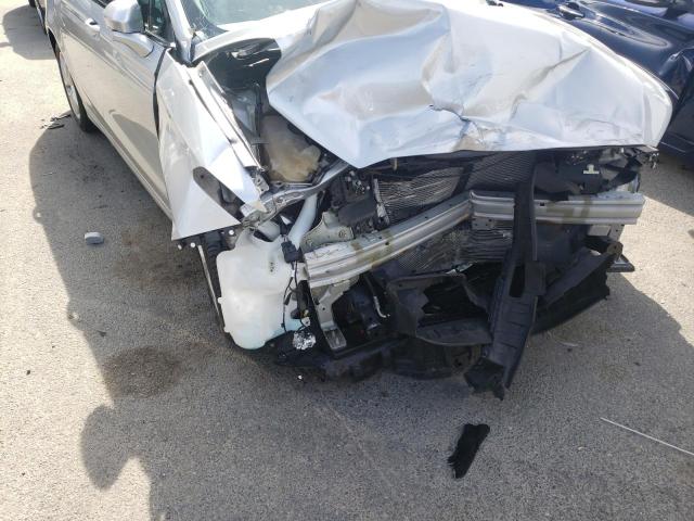 Photo 9 from auction – 2016 FORD FUSION SE with VIN 3FA6P0H75GR322396
