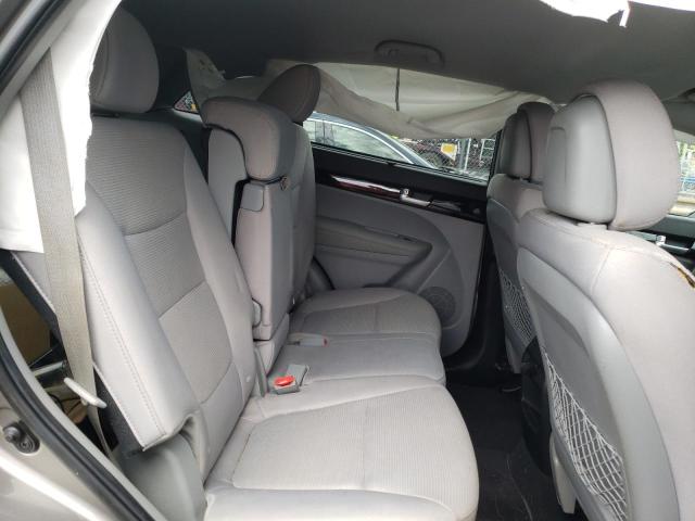 Photo 6 from auction – 2014 KIA SORENTO LX with VIN 5XYKTCA60EG549171