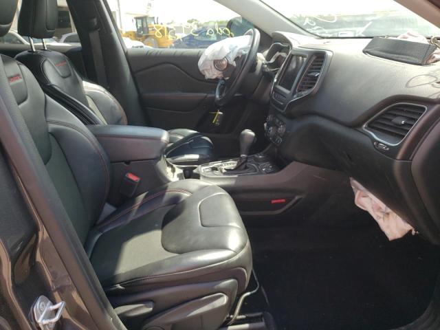 Photo 5 from auction – 2019 JEEP CHEROKEE T with VIN 1C4PJMBX8KD456725
