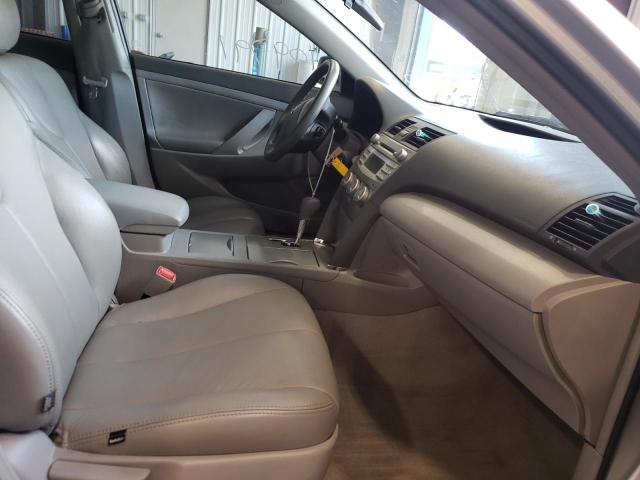 Photo 5 from auction – 2011 TOYOTA CAMRY BASE with VIN 4T1BF3EKXBU148120