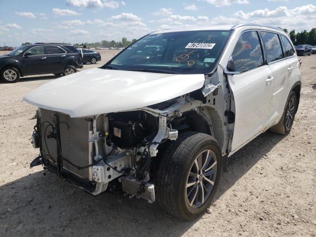 Photo 2 from auction – 2018 TOYOTA HIGHLANDER with VIN 5TDKZRFH7JS534966