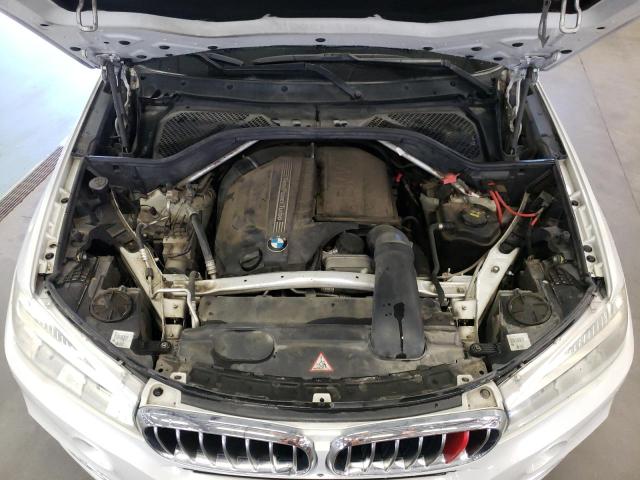 Photo 7 from auction – 2015 BMW X5 SDRIVE3 with VIN 5UXKR2C56F0H39000