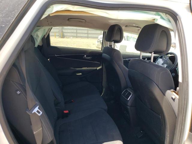Photo 6 from auction – 2016 KIA SORENTO LX with VIN 5XYPG4A34GG153057