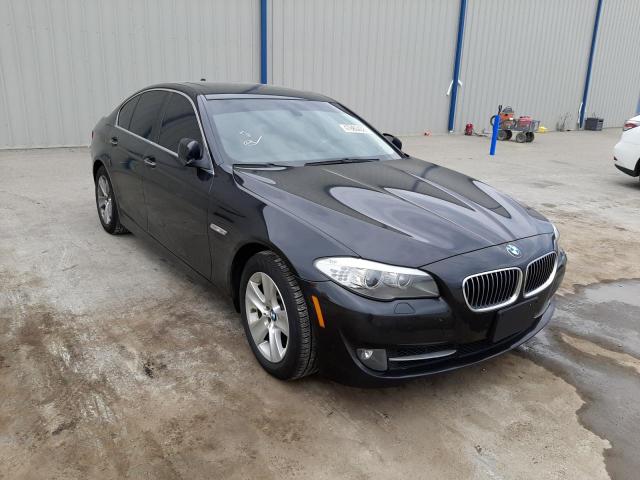 BMW 528 XI 2013 with VIN WBAXH5C57DDW12798 - Photo from auction