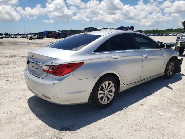 Photo 4 from auction – 2013 HYUNDAI SONATA GLS with VIN 5NPEB4AC0DH520319