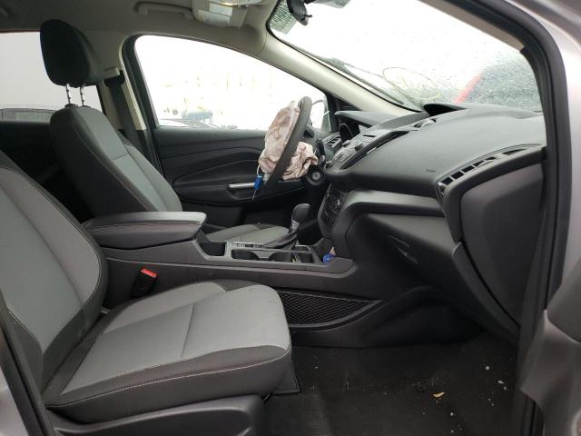 Photo 5 from auction – 2017 FORD ESCAPE SE with VIN 1FMCU0GD7HUC94619