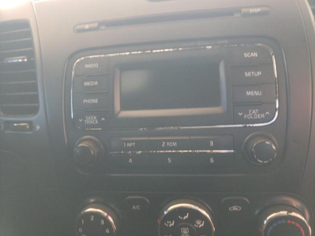 Photo 9 from auction – 2015 KIA FORTE LX with VIN KNAFX4A63F5347735