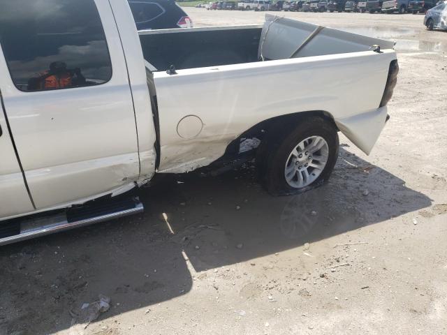 Photo 9 from auction – 2003 CHEVROLET SILVERADO with VIN 2GCEC19X031387578