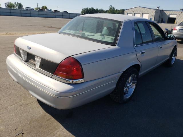 Photo 4 from auction – 2003 FORD CROWN VICT with VIN 2FAFP74W33X140259