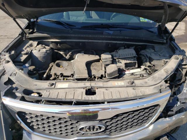 Photo 7 from auction – 2013 KIA SORENTO LX with VIN 5XYKT3A18DG381685