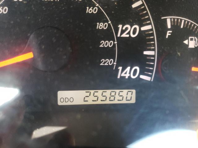 Photo 8 from auction – 2005 TOYOTA CAMRY LE with VIN 4T1BE32K45U983979