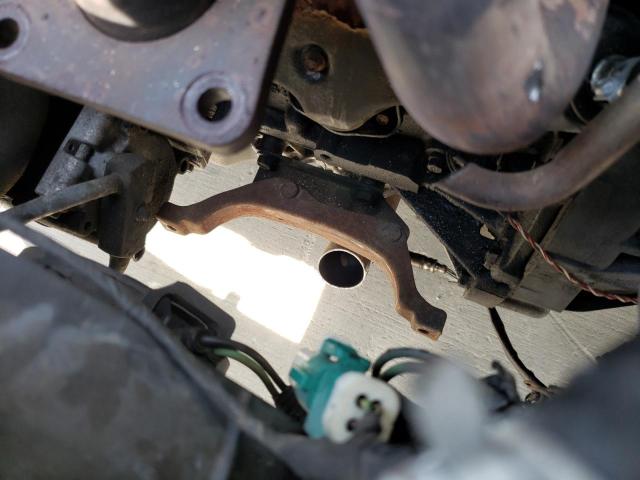Photo 9 from auction – 2000 FORD FOCUS SE with VIN 1FAFP3430YW109889
