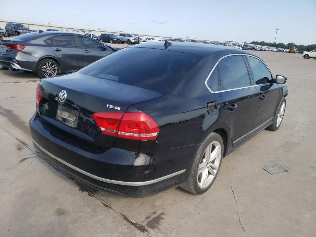 Photo 4 from auction – 2015 VOLKSWAGEN PASSAT SE with VIN 1VWBS7A39FC003715