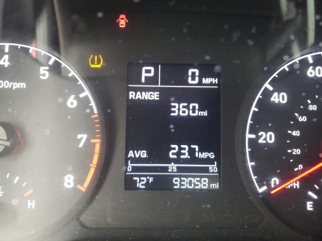 Photo 8 from auction – 2018 HYUNDAI ACCENT SE with VIN 3KPC24A33JE006827