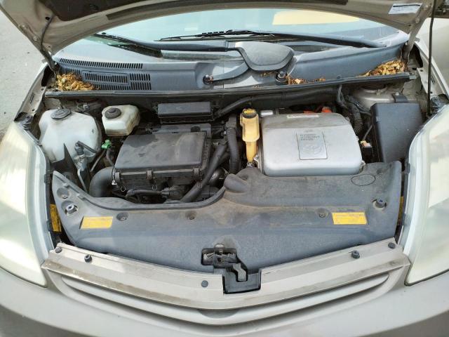 Photo 7 from auction – 2005 TOYOTA PRIUS with VIN JTDKB20U850119276