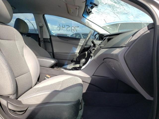 Photo 5 from auction – 2013 HYUNDAI SONATA GLS with VIN 5NPEB4AC4DH543182