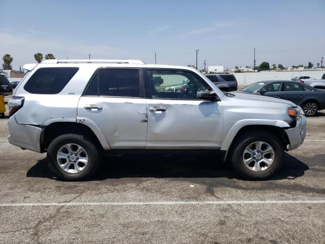 Photo 9 from auction – 2015 TOYOTA 4RUNNER SR with VIN JTEBU5JR7F5262869