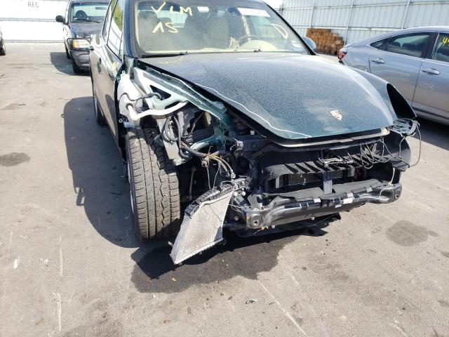 Photo 9 from auction – 2012 PORSCHE CAYENNE S with VIN WP1AE2A21CLA90620