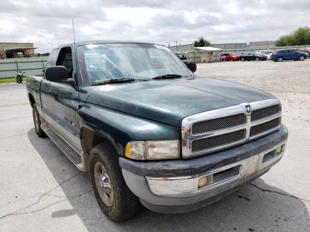 DODGE RAM 1500 2000 with VIN 1B7HC13Y8YJ158142 - Photo from auction