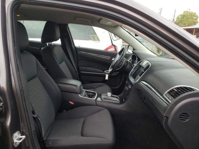 Photo 5 from auction – 2019 CHRYSLER 300 TOURIN with VIN 2C3CCAAG7KH590321