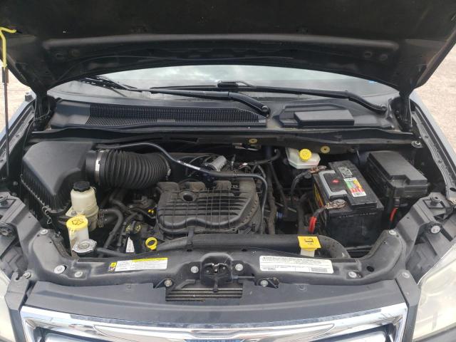 Photo 7 from auction – 2012 CHRYSLER TOWN & COU with VIN 2C4RC1CG0CR356312
