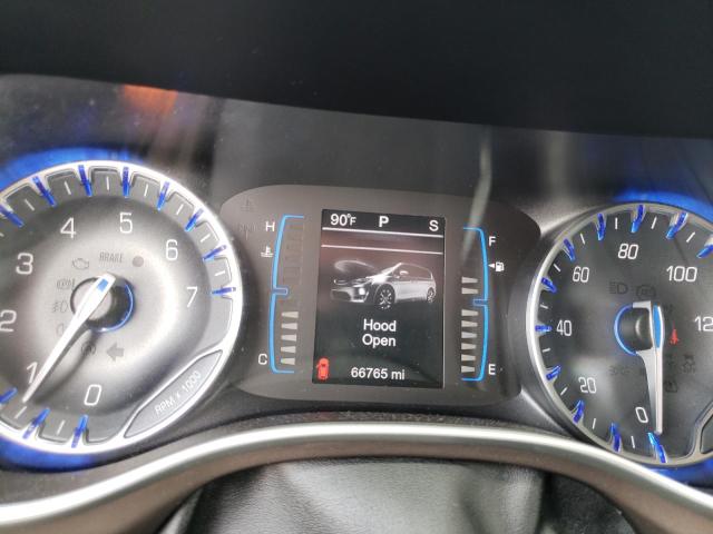 Photo 8 from auction – 2017 CHRYSLER PACIFICA T with VIN 2C4RC1BG1HR667952