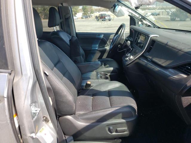 Photo 5 from auction – 2016 TOYOTA SIENNA SE with VIN 5TDXK3DC2GS711754