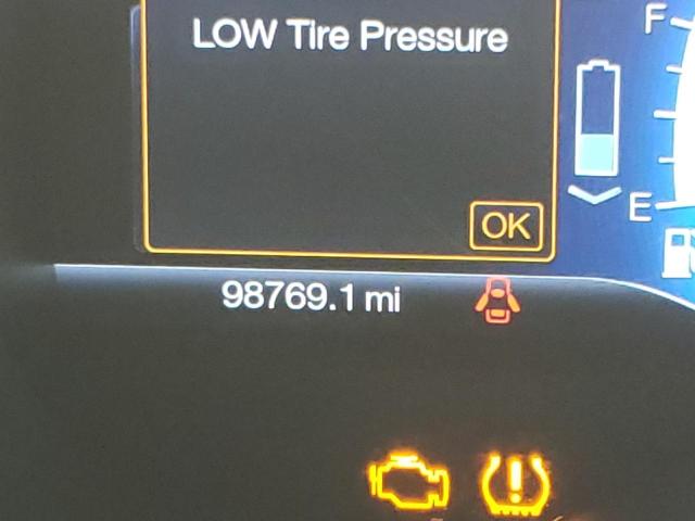 Photo 8 from auction – 2014 FORD C-MAX PREM with VIN 1FADP5CUXEL514507