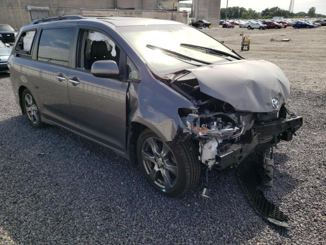 Photo 1 from auction – 2017 TOYOTA SIENNA SE with VIN 5TDXZ3DC4HS785755