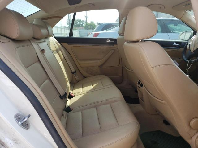 Photo 6 from auction – 2007 VOLKSWAGEN JETTA WOLF with VIN 3VWEF71K37M188627