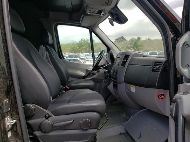 Photo 5 from auction – 2017 MERCEDES-BENZ SPRINTER 2 with VIN WD4FE7CD3HP577844