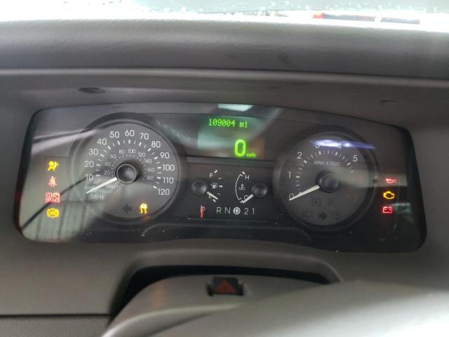 Photo 8 from auction – 2007 MERCURY GRAND MARQ with VIN 2MEFM75V97X628970