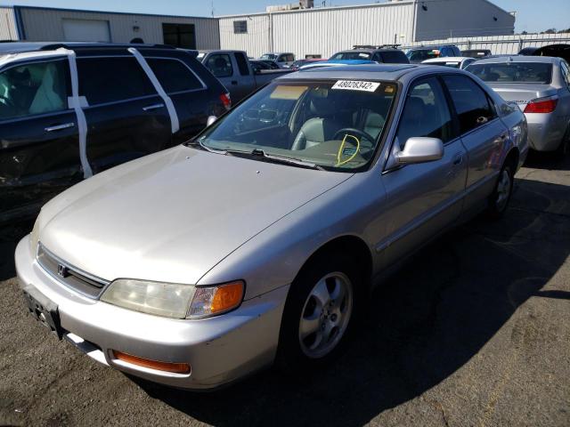 Photo 2 from auction – 1997 HONDA ACCORD se with VIN 1HGCD5602VA109293