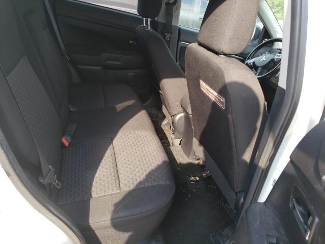 Photo 6 from auction – 2011 MITSUBISHI OUTLANDER with VIN JA4AR4AUXBZ005573