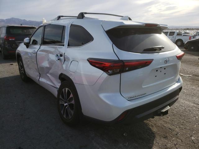 Photo 3 from auction – 2022 TOYOTA HIGHLANDER with VIN 5TDHZRAH9NS092019