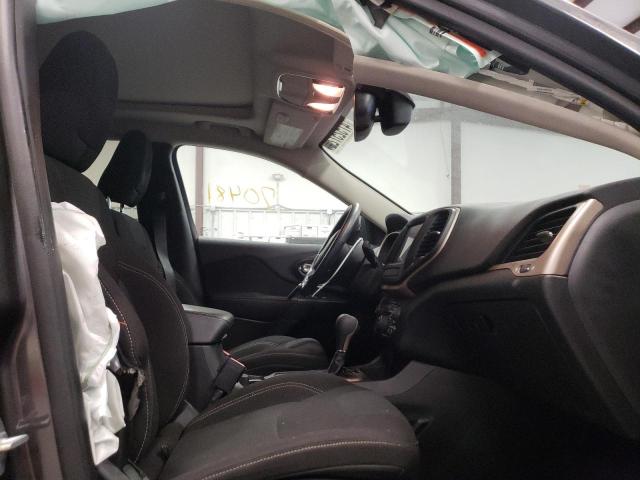 Photo 5 from auction – 2016 JEEP CHEROKEE L with VIN 1C4PJLCS0GW233426