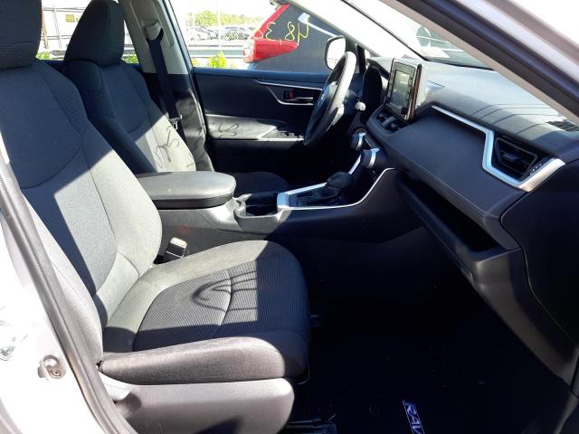 Photo 5 from auction – 2019 TOYOTA RAV4 LE with VIN JTMG1RFV9KD015725