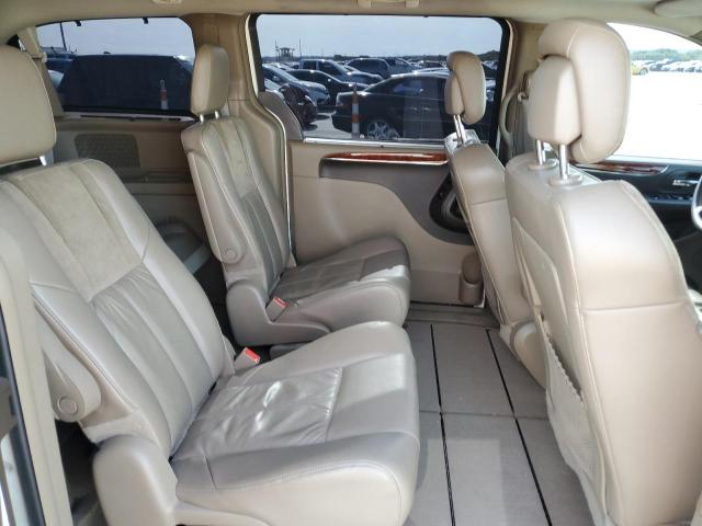Photo 6 from auction – 2012 CHRYSLER TOWN & COU with VIN 2C4RC1GG6CR401392