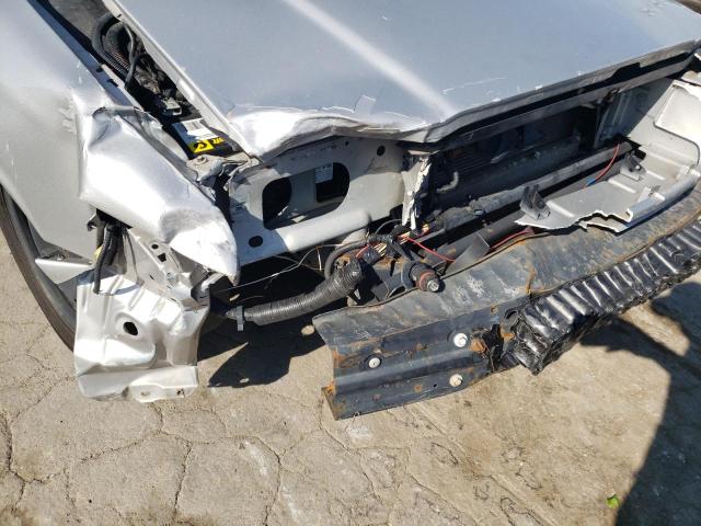 Photo 9 from auction – 2008 FORD CROWN VICT with VIN 2FAHP71V38X144954