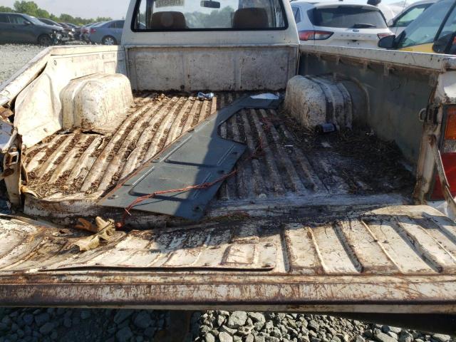 Photo 6 from auction – 1985 TOYOTA PICKUP 1/2 with VIN JT4RN55R0F0114604